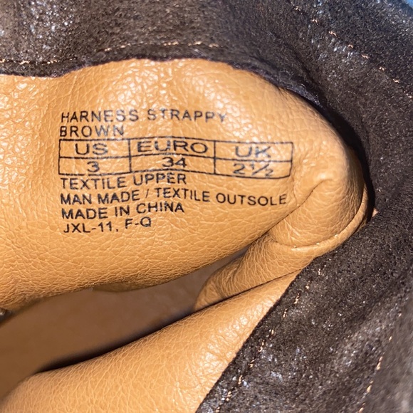 FRYE Kids Youth Sz. 3 Harness Brown Boots Side Zip Shoes Low Top.Good condition. - Picture 16 of 16